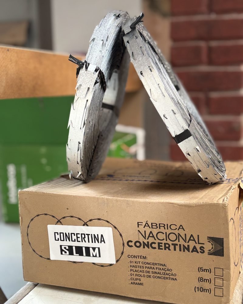 Kit de concertina Slim da fábrica Nacional Concertinas